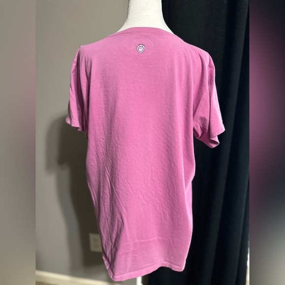 Life is good, half full wine glass, v-neck, XL, pet/smoke free home. - Picture 7 of 10